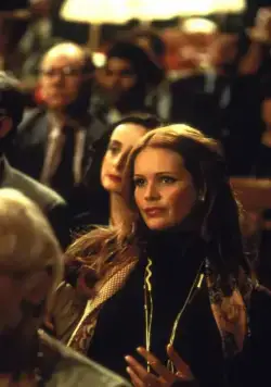 У зеркала два лица (1996) через торрент скачать У зеркала два лица (1996) фильм через торрент скачать