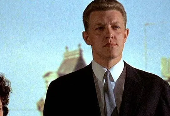 Топаз (1969) через торрент бесплатно Топаз (1969) фильм через торрент бесплатно