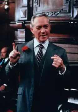 Дом длинных теней (1982) через торрент бесплатно Дом длинных теней (1982) фильм через торрент бесплатно