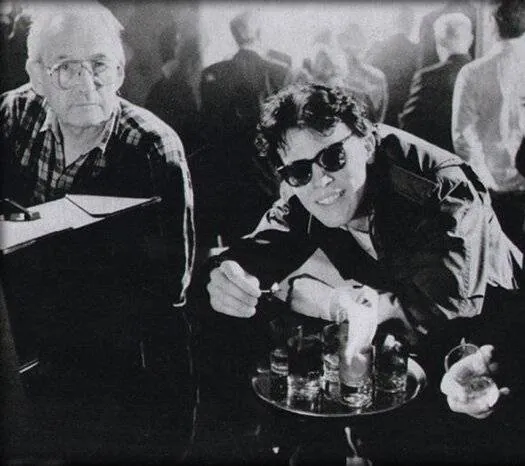 Перстенек с орлом в короне (1992) через торрент скачать Перстенек с орлом в короне (1992) фильм через торрент скачать