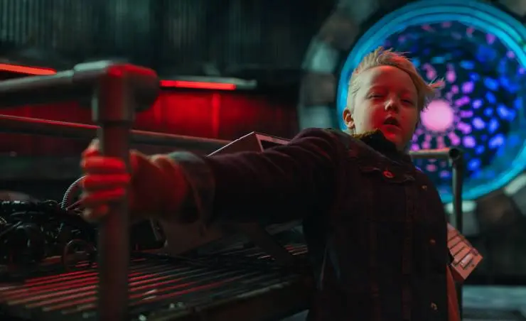 Очень странные каникулы (2023) в хорошем качестве через торрент Очень странные каникулы (2023) фильм в хорошем качестве через торрент