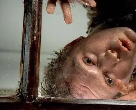 Превращение (2002) через торрент скачать Превращение (2002) фильм через торрент скачать