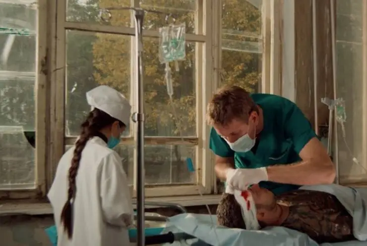 Доктор (2014) через торрент бесплатно Доктор (2014) фильм через торрент бесплатно