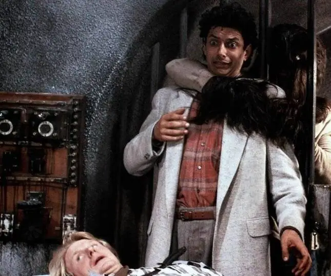 Трансильвания 6-5000 (1985) через торрент бесплатно Трансильвания 6-5000 (1985) фильм через торрент бесплатно