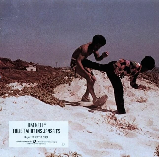 Джонс – Черный пояс (1974) через торрент скачать Джонс – Черный пояс (1974) фильм через торрент скачать