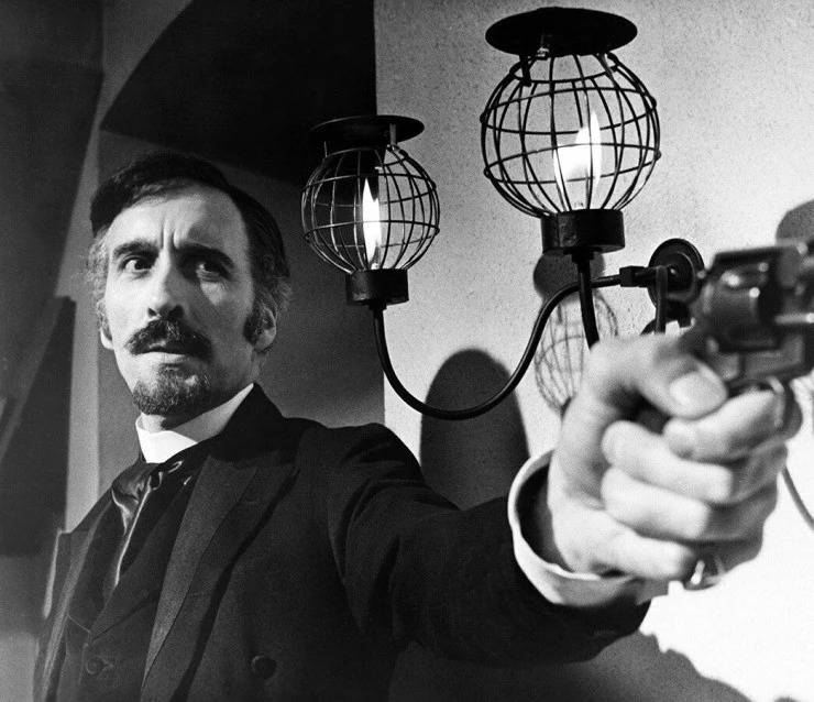 Ползающая плоть (1973) через торрент скачать Ползающая плоть (1973) фильм через торрент скачать