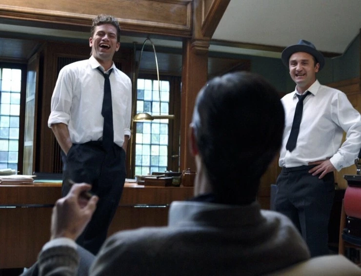 Смешной человек (2011) в хорошем качестве через торрент Смешной человек (2011) фильм в хорошем качестве через торрент