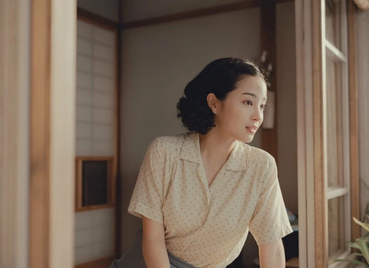 Там, где в дымке холмы (2025) через торрент бесплатно Там, где в дымке холмы (2025) фильм через торрент бесплатно