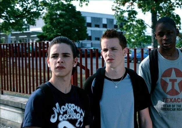 Только любовь? (2007) через торрент бесплатно Только любовь? (2007) фильм через торрент бесплатно