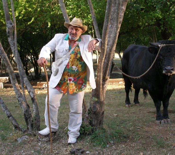 Соня и бык (2012) через торрент бесплатно Соня и бык (2012) фильм через торрент бесплатно