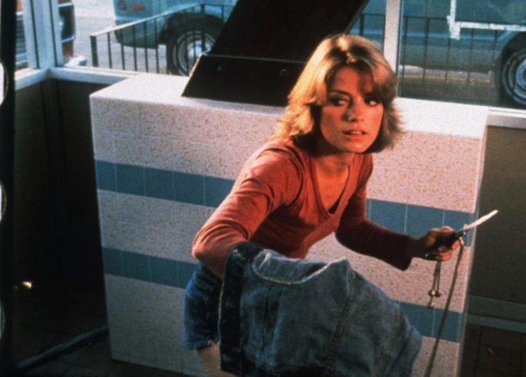 Сестрички с выкидными лезвиями (1975) через торрент скачать Сестрички с выкидными лезвиями (1975) фильм через торрент скачать