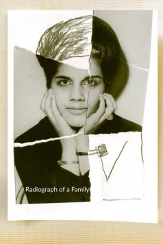 Снимок семьи / Radiograph of a Family (2020) фильм скачать через торрент в хорошем качестве