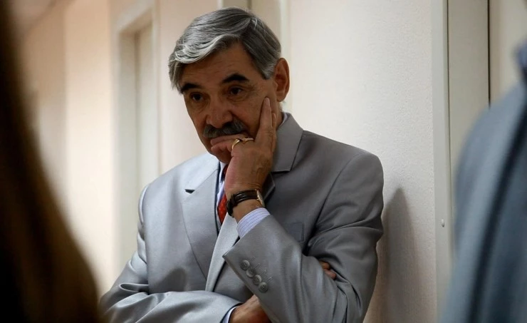 Шкварки (2013) через торрент бесплатно Шкварки (2013) фильм через торрент бесплатно