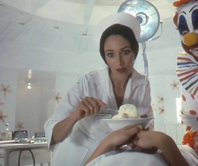 Мороженщик (1995) через торрент бесплатно Мороженщик (1995) фильм через торрент бесплатно