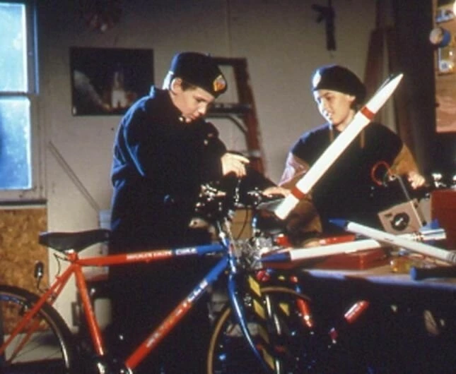 Мороженщик (1995) через торрент скачать Мороженщик (1995) фильм через торрент скачать