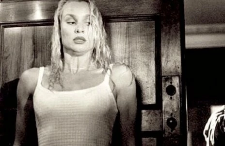 Винтовая лестница (2000) через торрент бесплатно Винтовая лестница (2000) фильм через торрент бесплатно