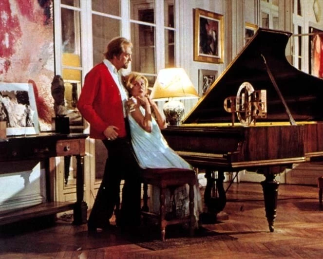 Леди Порно (1976) через торрент бесплатно Леди Порно (1976) фильм через торрент бесплатно