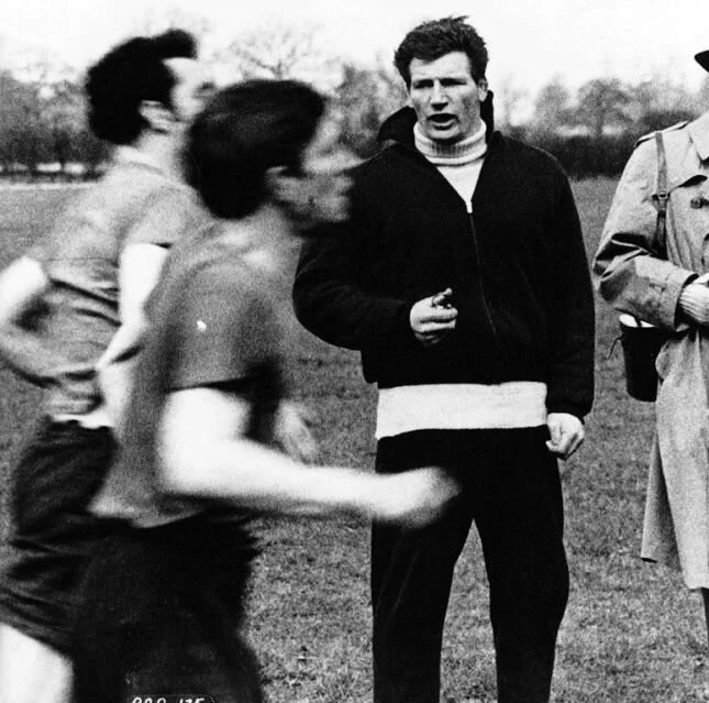 Одиночество бегуна на длинную дистанцию (1962) через торрент скачать Одиночество бегуна на длинную дистанцию (1962) фильм через торрент скачать