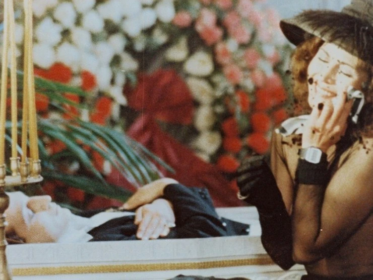 Сладкая банда (1983) через торрент скачать Сладкая банда (1983) фильм через торрент скачать