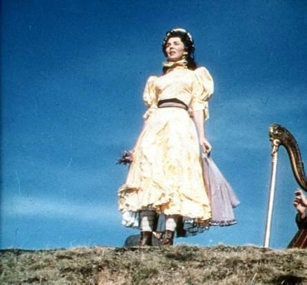 Ушедшая под землю (1950) через торрент бесплатно Ушедшая под землю (1950) фильм через торрент бесплатно